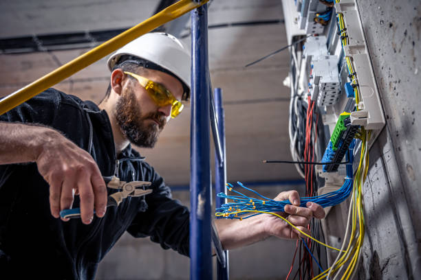 Best Circuit Breaker Repair  in Hockessin, DE